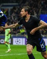 37岁110天！阿切尔比成欧冠决赛历史首发第四年长非门将球员