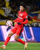 吕文君盛赞李新翔：海港亚马尔场下低调场上高调，小伙真棒！