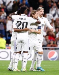 开云官网-西甲解签：皇马巴萨遇强敌 能否过关要看世界杯？